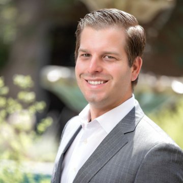 Professional Photo of Ethan Ayres
