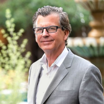 Professional Photo of Bruce R. D’ELISCU